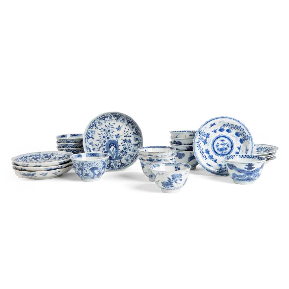 Appraisal: GROUP OF TWENTY-TWO BLUE AND WHITE WARES QING DYNASTY KANGXI