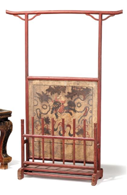 Appraisal: Chinese dry red lacquer wood clothes and shoe rail Suzhou