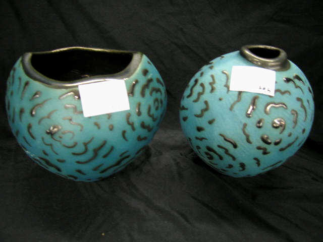 Appraisal: Pcs Seagrove Art Pottery by Davis Studio black geometrics on