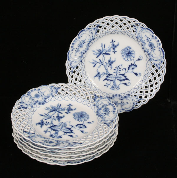 Appraisal: Six Meissen Blue Onion porcelain reticulated plates Marked on the