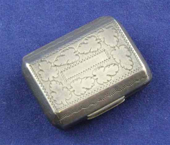 Appraisal: A George III silver rectangular vinaigrette with engraved leaf decoration