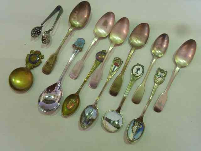 Appraisal: A SMALL COLLECTION OF VARIOUS SILVER AND CRESTED TEA SPOONS