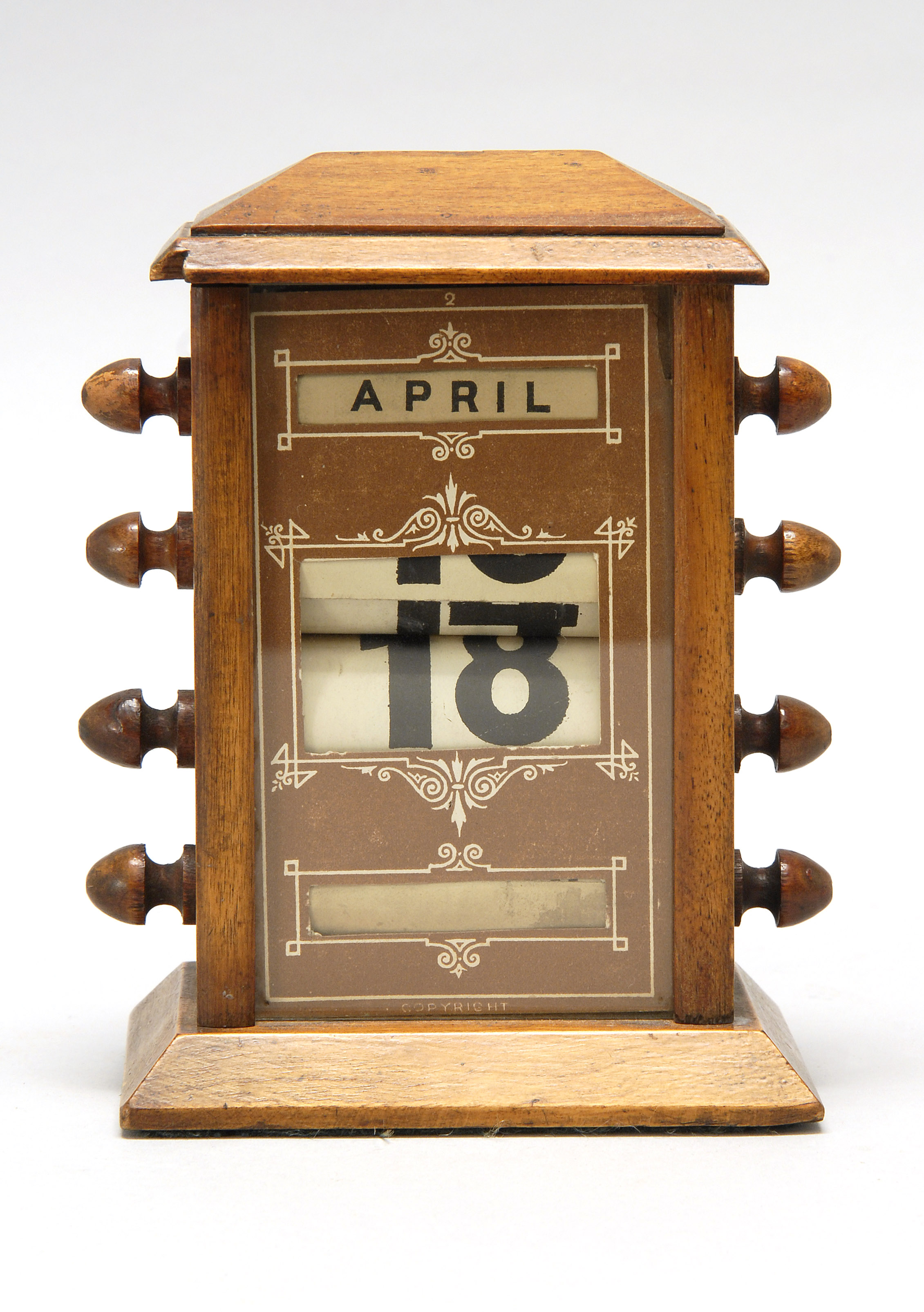 Appraisal: EARLY TH CENTURY WOOD DESK CALENDAR in maple Turned wood