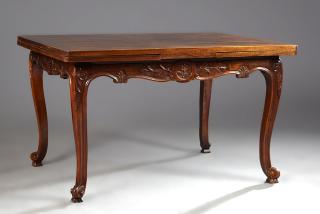 Appraisal: French Louis XV Style Carved Oak Draw Leaf Dining Table