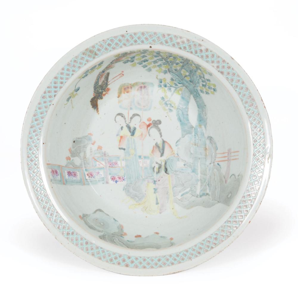 Appraisal: Chinese Export Famille Rose Porcelain Bowl or Basin th c