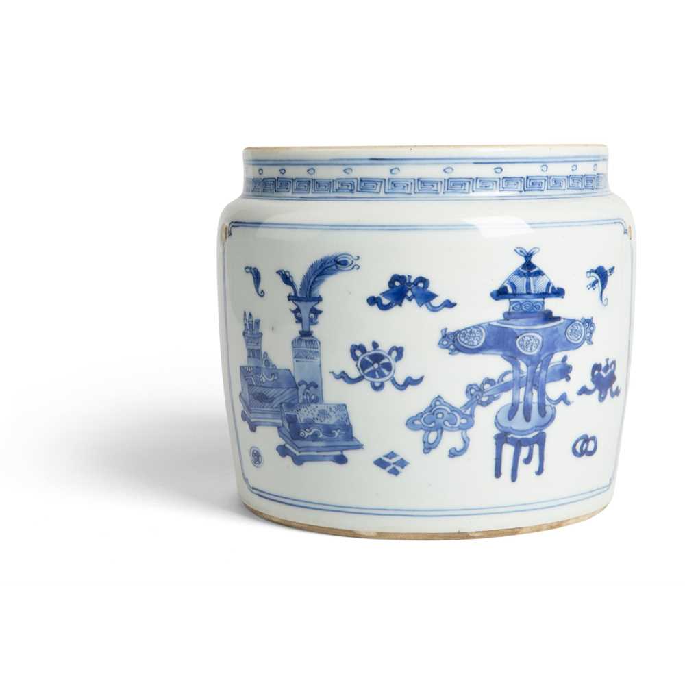 Appraisal: BLUE AND WHITE PORRIDGE JAR the tapering cylindrical body rising