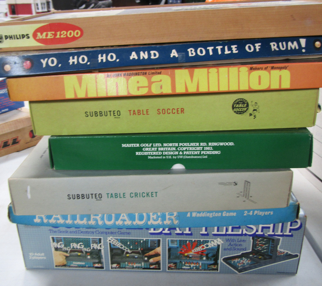 Appraisal: A selection of vintage games including Subbuteo table soccer Subbuteo