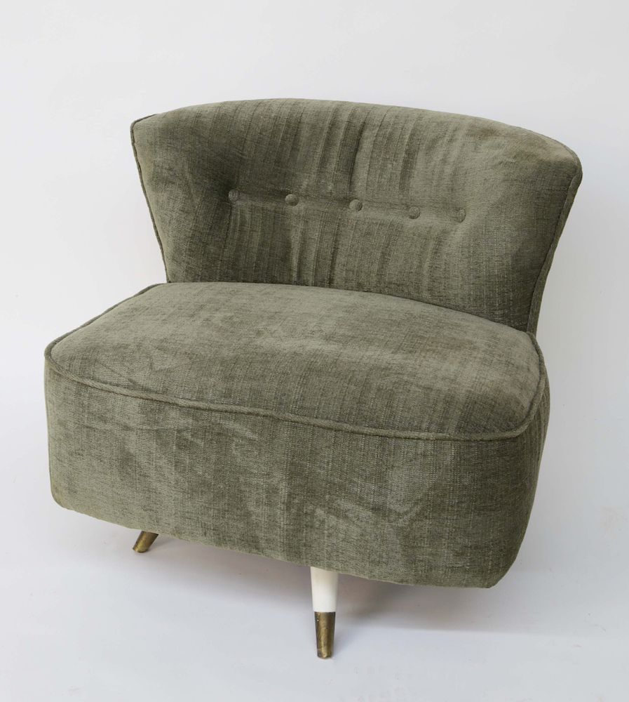 Appraisal: Vintage Swivel Tub Chair in Avocado Green Chenille Upholstery Vintage