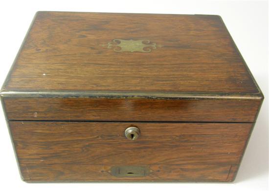 Appraisal: th century ladies rosewood travelling box the top inlaid with