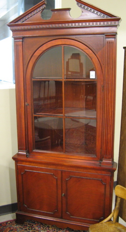 Appraisal: FEDERAL STYLE MAHOGANY CORNER CHINA CABINET ON CABINET American mid