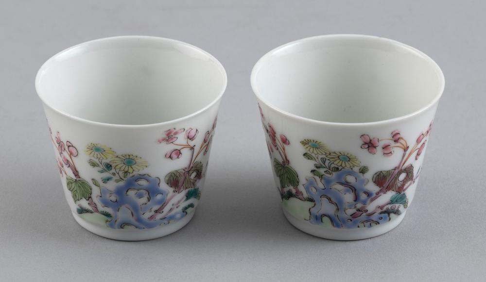 Appraisal: PAIR OF CHINESE FAMILLE ROSE PORCELAIN WINE CUPS LATE TH