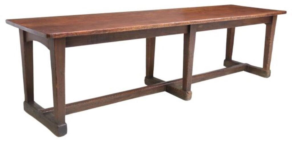 Appraisal: Oak farmhouse table th c having three-plank top rising on