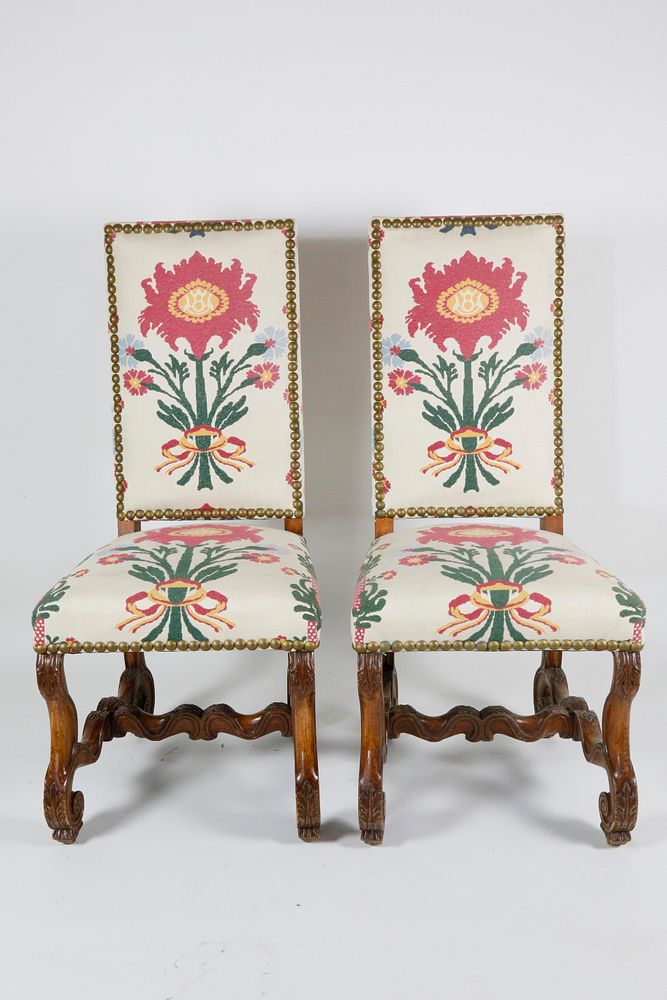 Appraisal: Pair of Floral Embroidered Linen Dining Chairs Pair of Floral