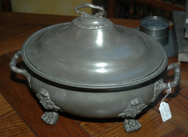 Appraisal: A SUBSTANTIAL EARLY TH CENTURY PEWTER LIDDED TUREEN With a