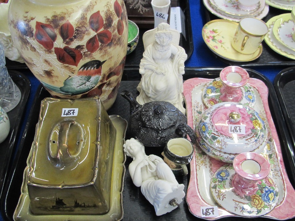 Appraisal: Tray lot of assorted ceramics to include Maling dressing table