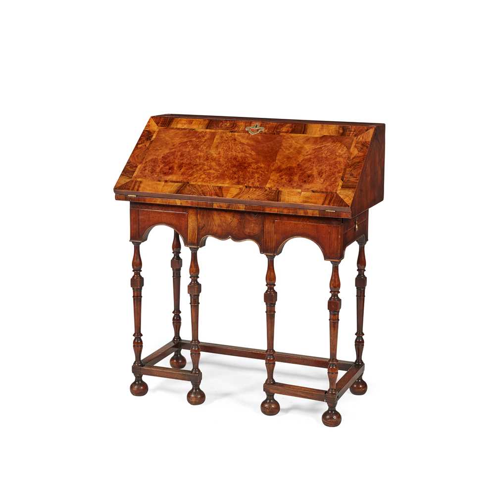 Appraisal: WILLIAM AND MARY STYLE WALNUT CROSSBANDED BUREAU EARLY TH CENTURY