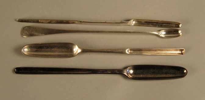 Appraisal: Five Georgian sterling silver marrow scoops various dates and makers