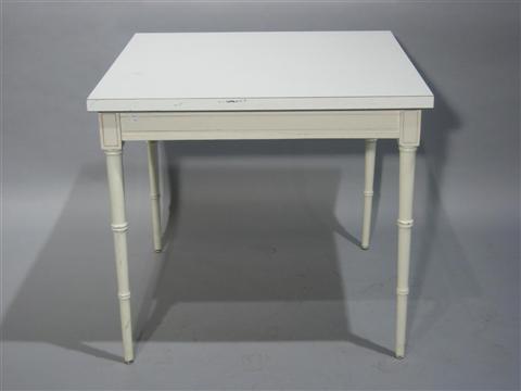 Appraisal: REGENCY STYLE WHITE PAINTED CENTER TABLE Twentieth century the square