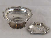 Appraisal: A silver tazza with shaped rim on spread foot London