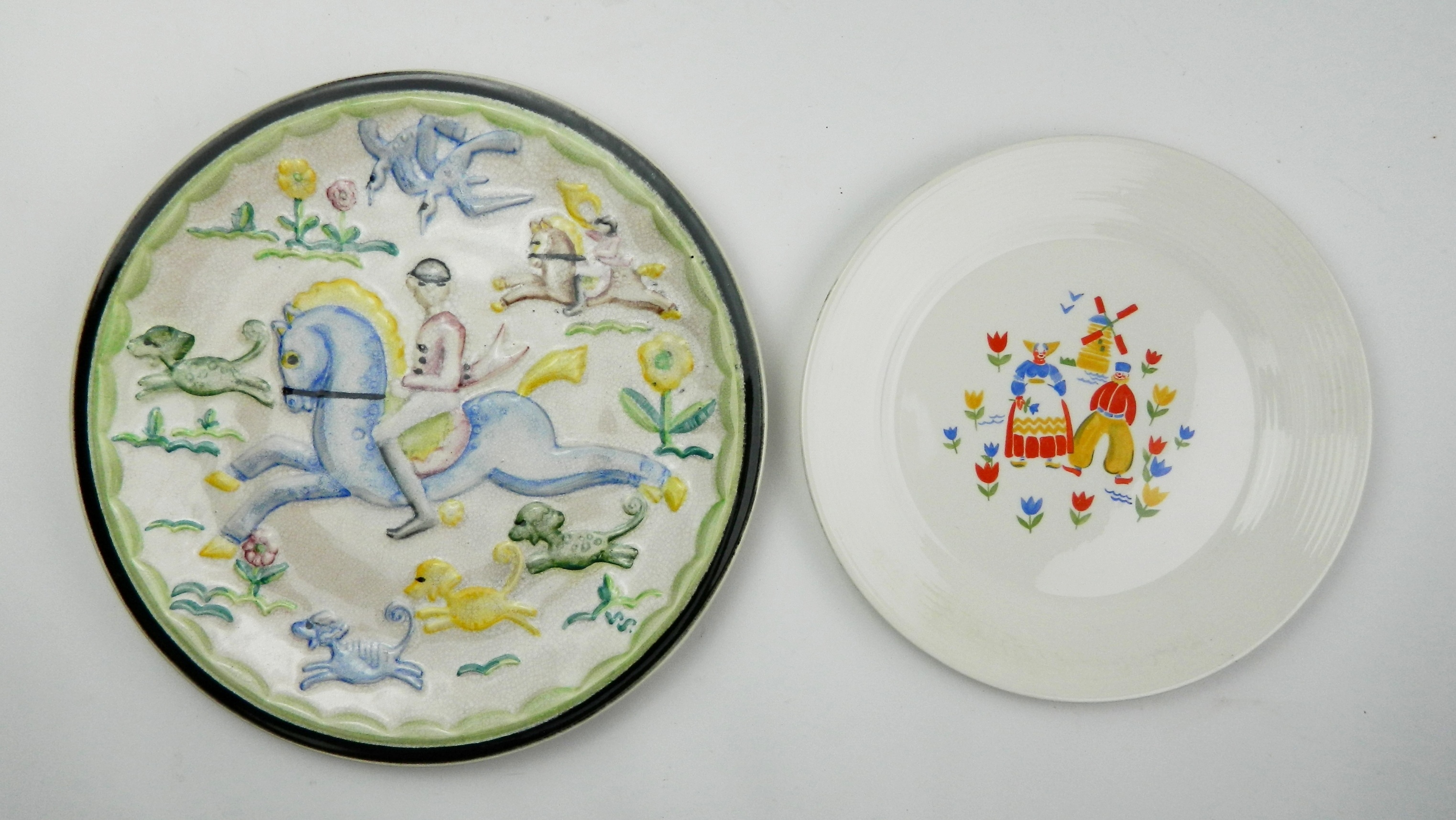 Appraisal: Viktor Schreckengost American - ceramic plate- ''The Chase''- done for