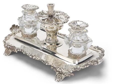 Appraisal: A Victorian silver inkstand Hayne and Cater London the oblong