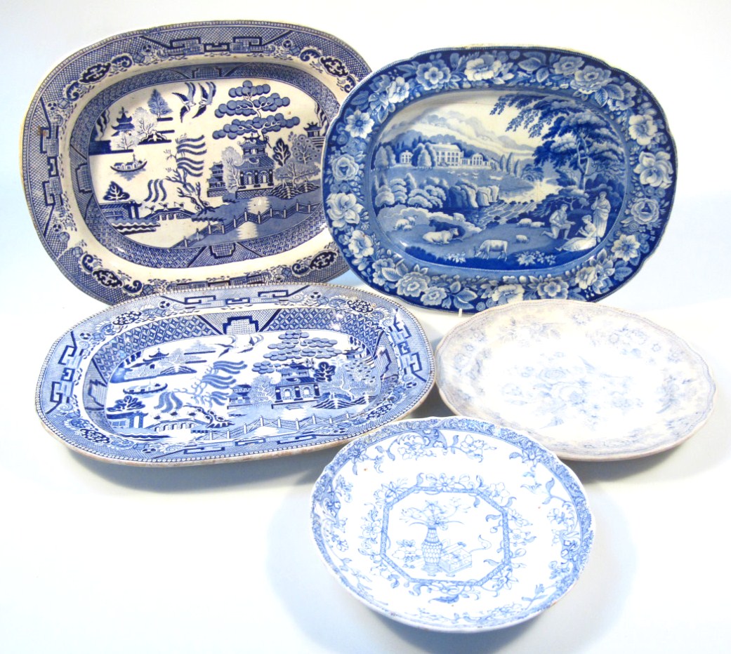 Appraisal: Various blue and white transfer printed wares to include thC