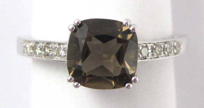 Appraisal: SMOKY QUARTZ DIAMOND AND FOURTEEN KARAT GOLD RING The white