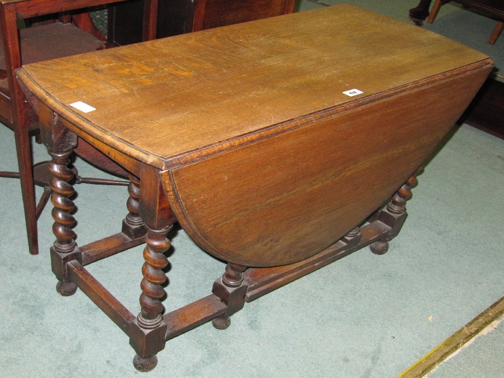 Appraisal: Oak barley twist gateleg table