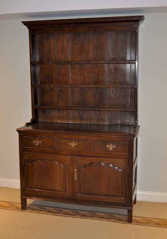 Appraisal: English Oak Dresser of Small Size the rack with three