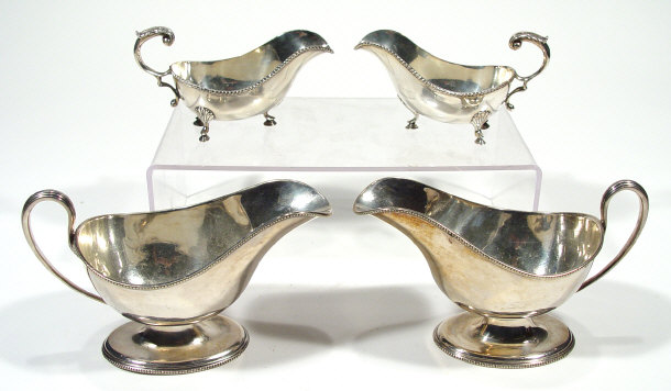 Appraisal: Two pairs of silver plated sauce boats largest cm high