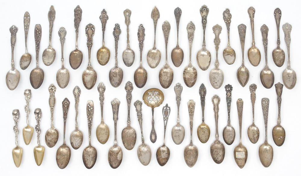 Appraisal: COLLECTION OF STERLING SPOONS An assembled collection of teaspoons and