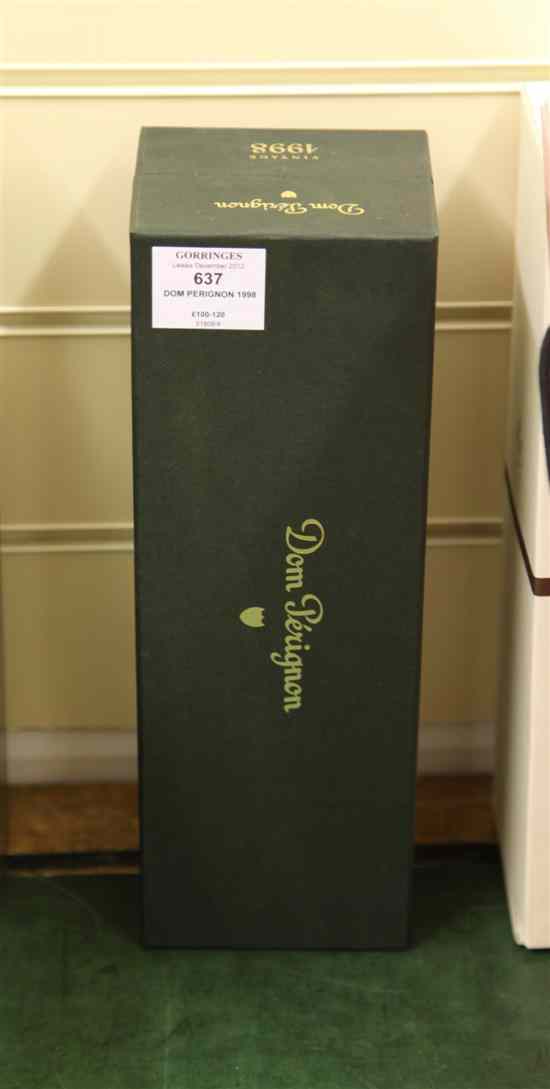 Appraisal: A bottle of Dom Perignon sealed box in perfect condition