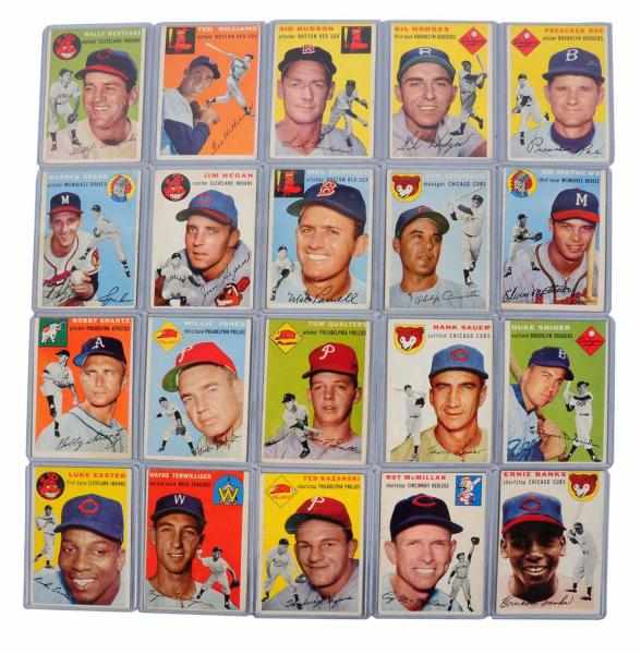 Appraisal: Lot of Topps Baseball Cards Includes five HOFers no Ted