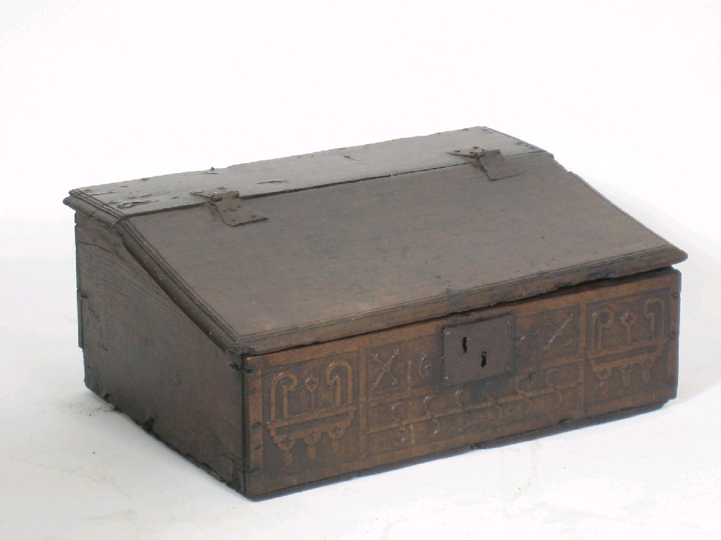 Appraisal: A th Century oak Bible Box with sloping front and