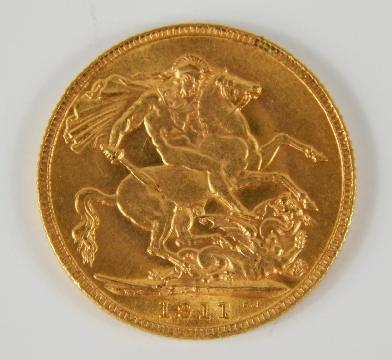 Appraisal: A George V gold sovereign