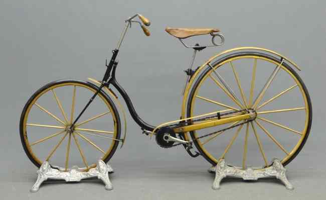 Appraisal: C Elliott Hickory model B Restored and rideable '' x