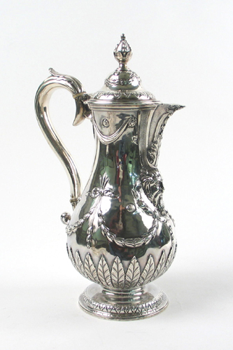 Appraisal: AN ENGLISH GEORGE III HALLMARKED STERLING SILVER COFFEE POT London