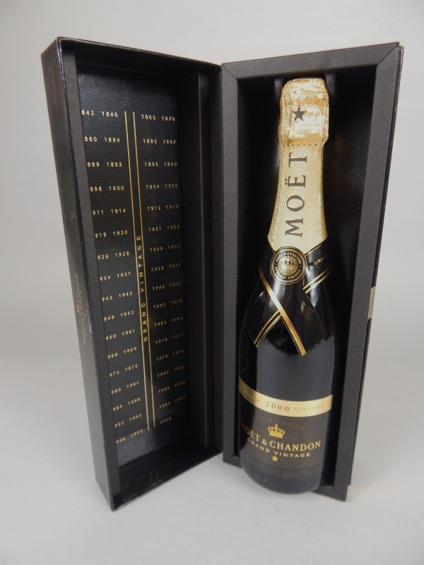 Appraisal: A bottle of Moet Chandon Millennium Champagne in original box