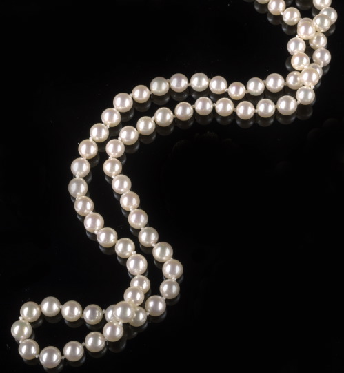 Appraisal: Single Strand of Cultured Pearls with fourteen-karat white gold clasp