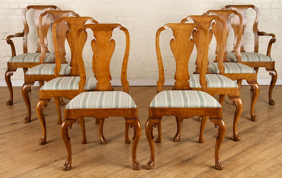 Appraisal: SET QUEEN ANNE STYLE MAHOGANY DINING CHAIRS A set of