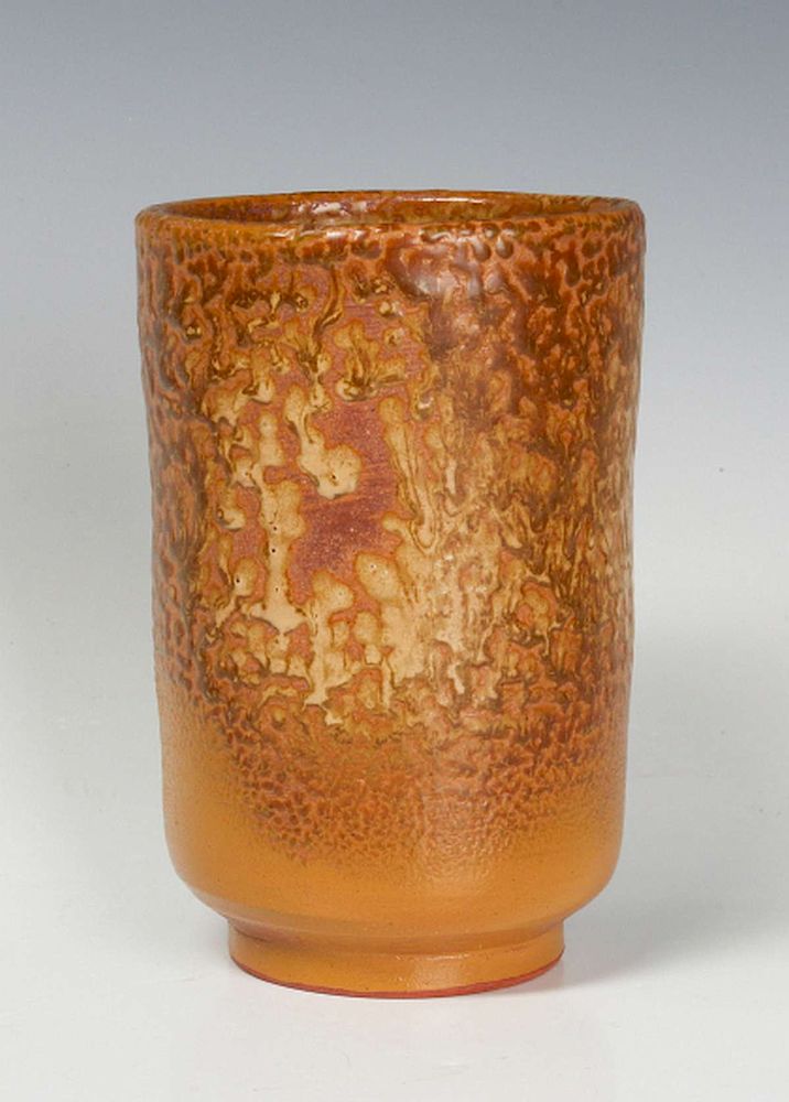 Appraisal: A HARDING BLACK STONEWARE VASE CURDLED GLAZE The cylindrical form