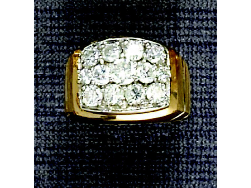 Appraisal: DIAMOND RING k yellow gold man's ring set with thirteen