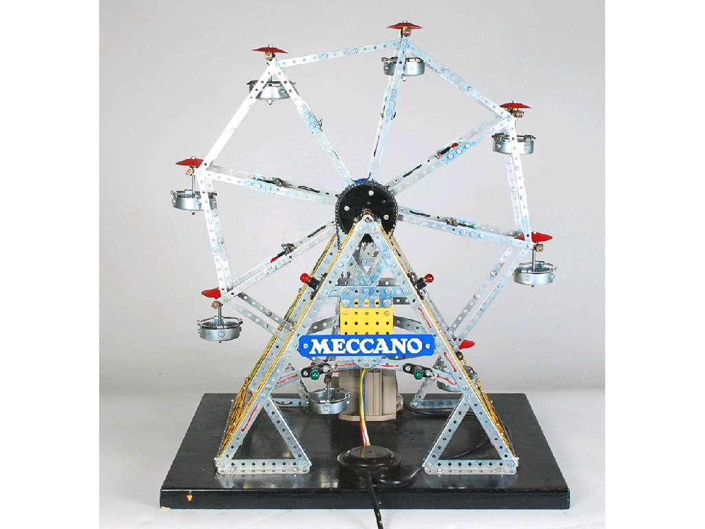 Appraisal: MECCANO MOTORISED MODEL OF A FAIRGROUND CAROUSEL BIG WHEEL of