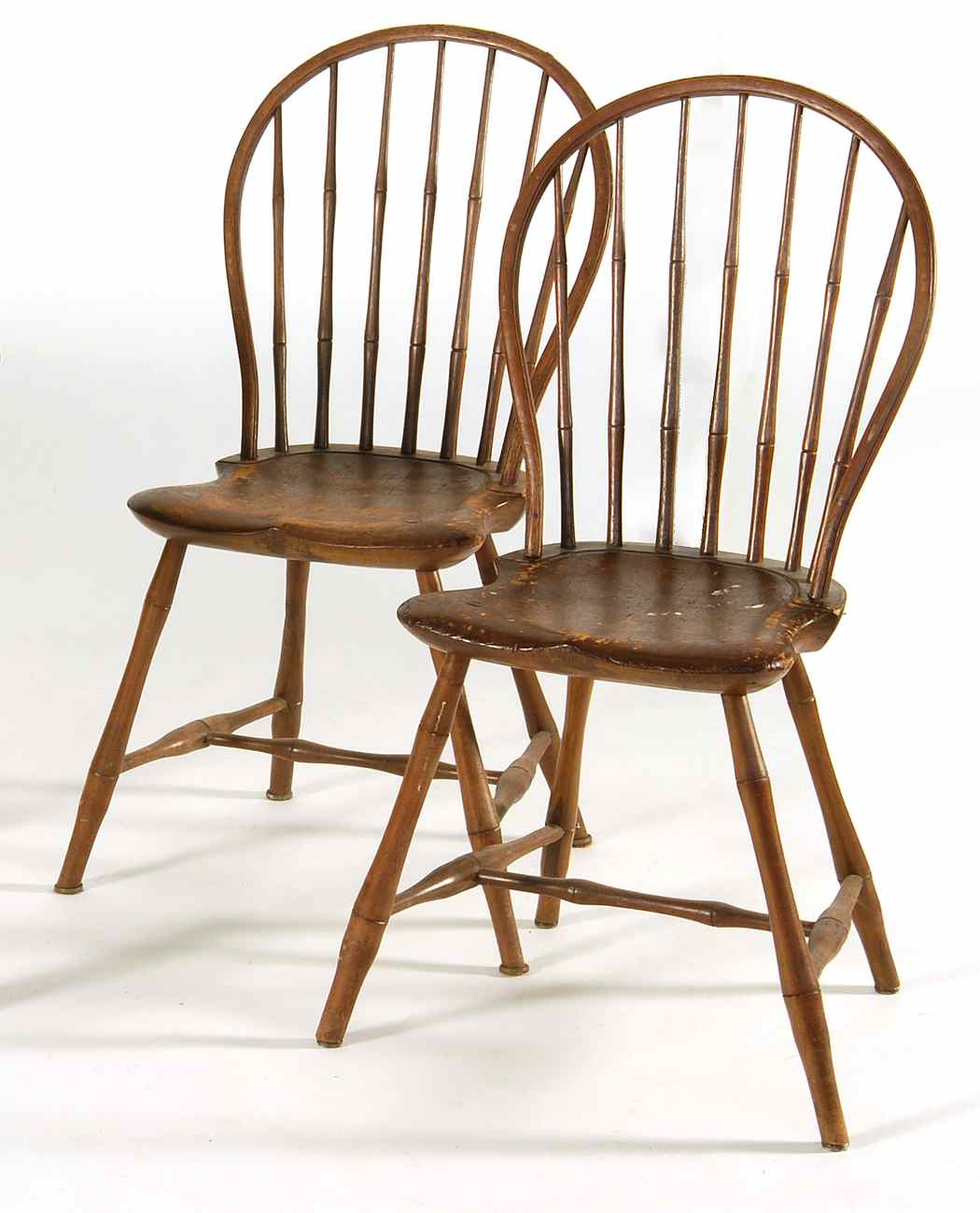 Appraisal: PAIR OF ANTIQUE AMERICAN BOWBACK WINDSOR SIDE CHAIRS Circa With