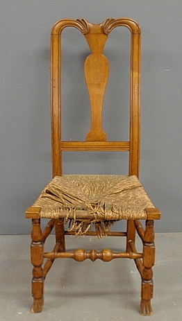 Appraisal: - New England Queen Anne maple side chair c with