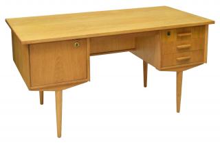 Appraisal: DANISH MID-CENTURY MODERN OAK DESK Danish mid-century modern oak desk