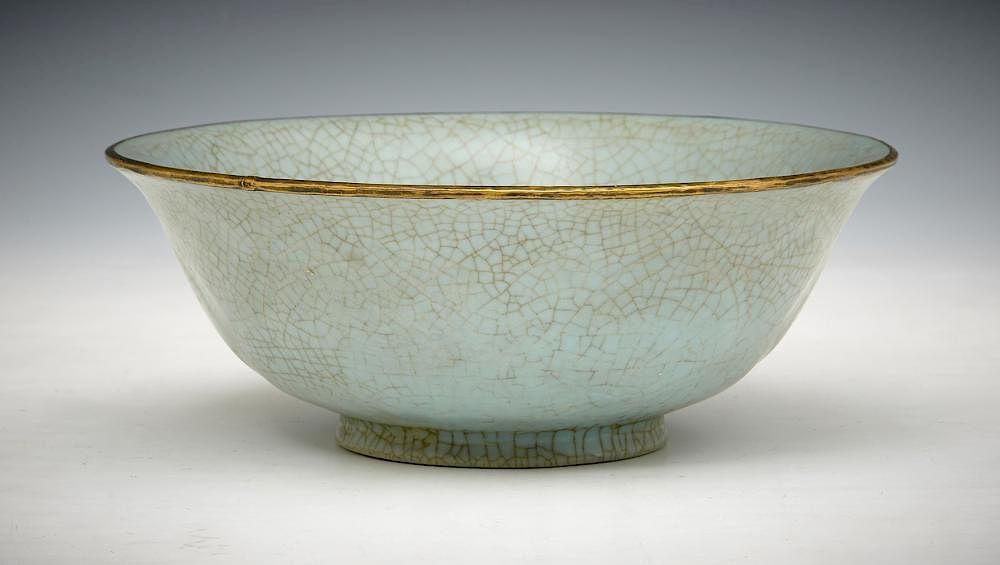 Appraisal: Chinese Lungquan Guan-Type Bowl Chinese Lungquan Guan-Type Bowl Wide curved