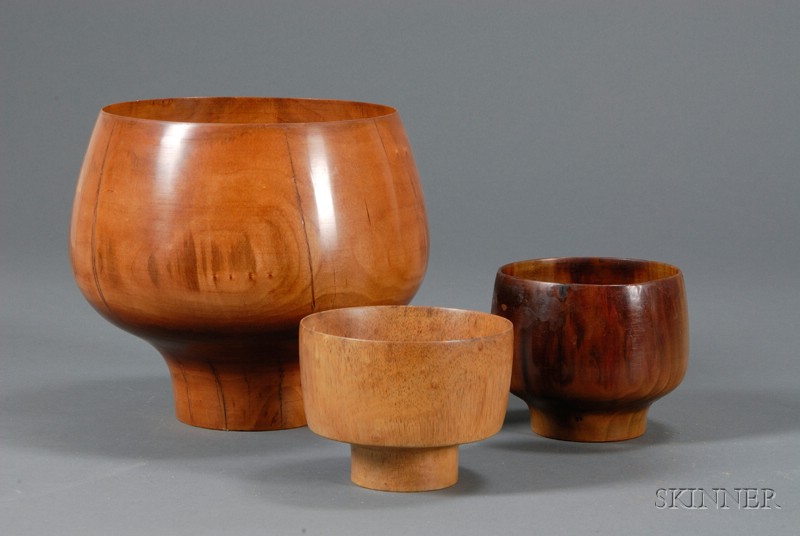 Appraisal: Edward Moulthrop - and Philip Moulthrop - Three Wood Bowls