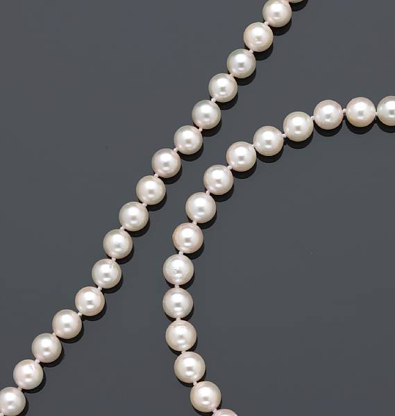 Appraisal: A cultured pearl and k gold necklace and bracelet set