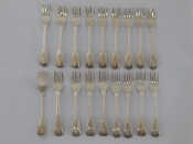 Appraisal: A rare set of Victorian silver Fiddle Thread and Shell